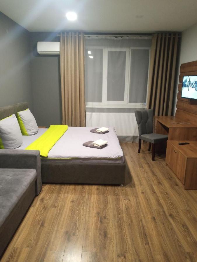 Apartment Yes 41 Užhorod Esterno foto